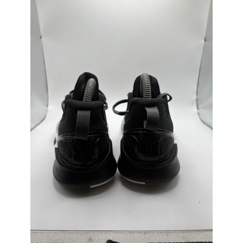 Nike Kobe Mamba Focus Black Basketball Shoes Youth Size 5.5‎ AT1214-001
